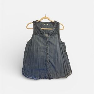 Maurices Blue Sleeveless Blouse